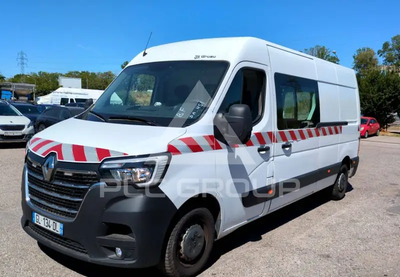 2022 Renault Master