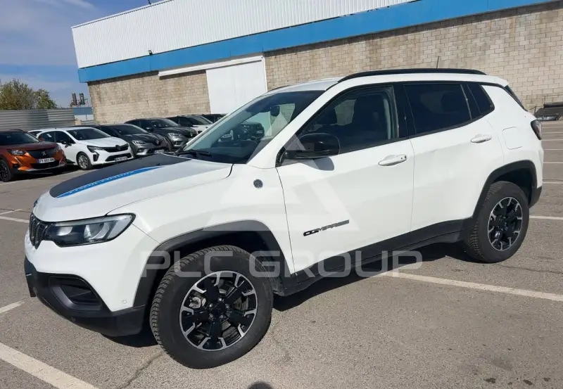 2023 Jeep COMPASS