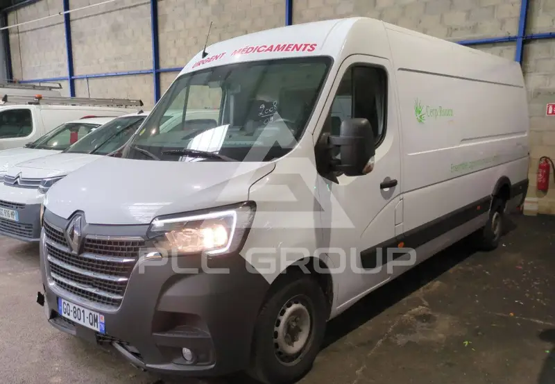 2023 Renault Master