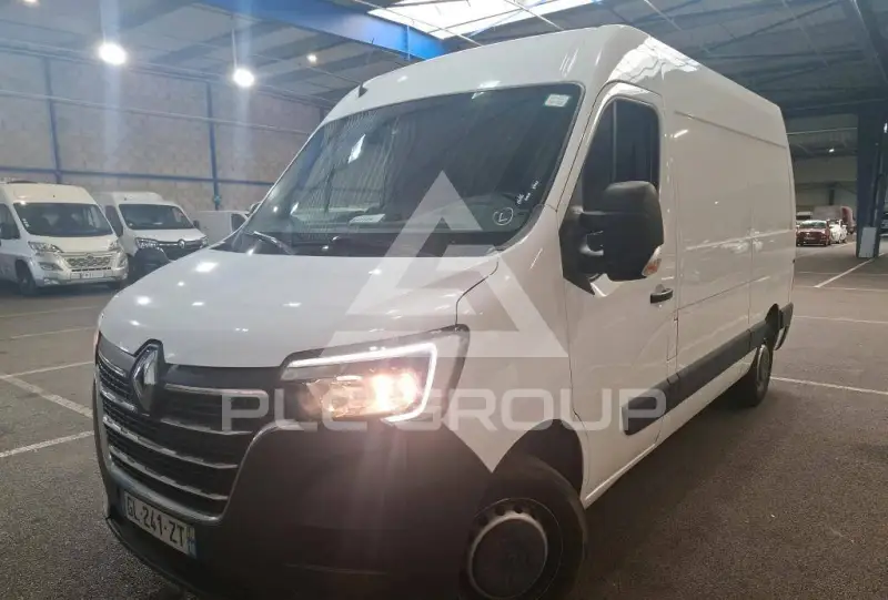 2023 Renault Master