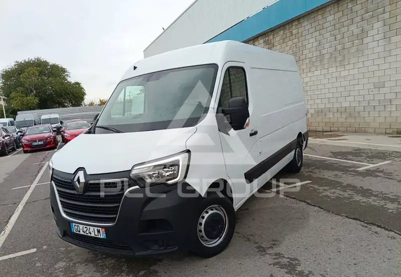 2023 Renault Master