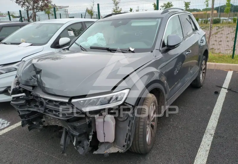 2025 Volkswagen T-Roc