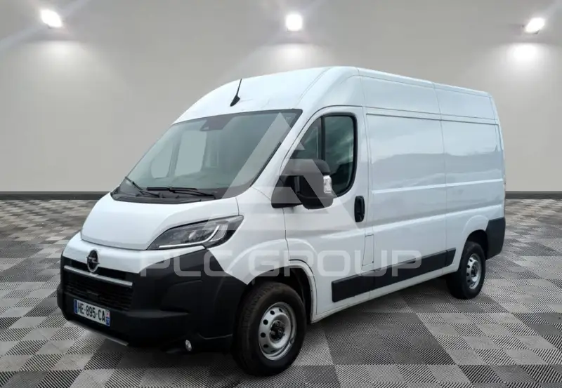 2025 Opel Movano