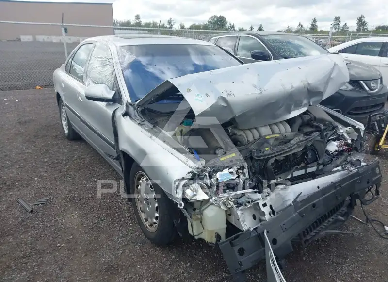 2000 Volvo  photo