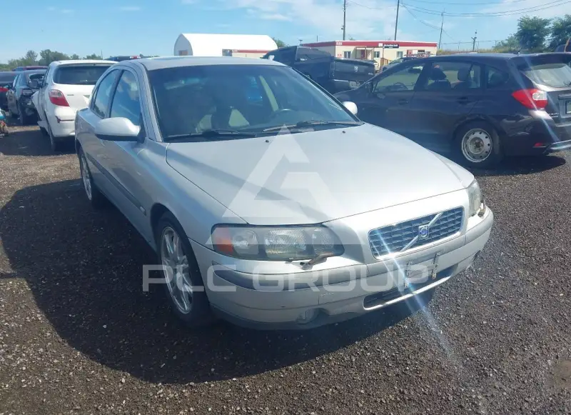 2002 Volvo S60 photo
