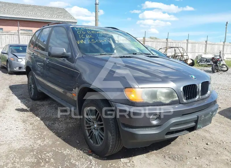 2003 BMW X5 photo