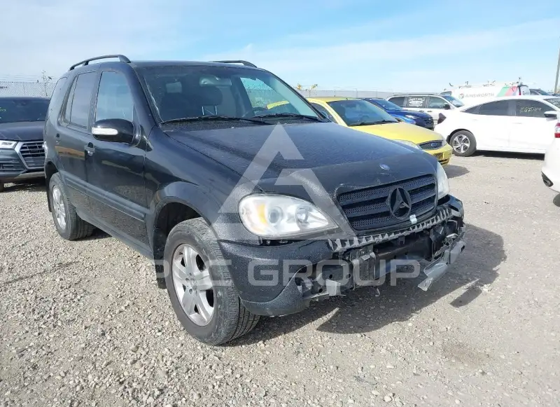 2003 Mercedes Benz ML 320 photo