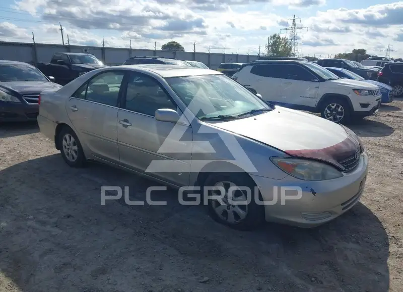 2004 Toyota CAMRY photo