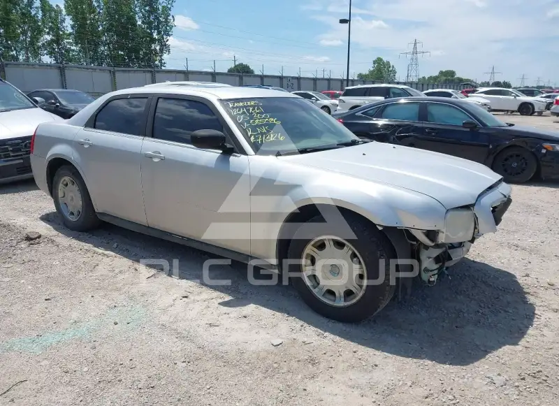 2005 Chrysler 300 фото