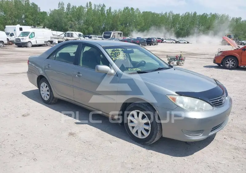 2005 Toyota CAMRY фото