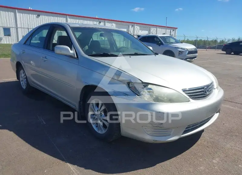 2005 Toyota CAMRY фото