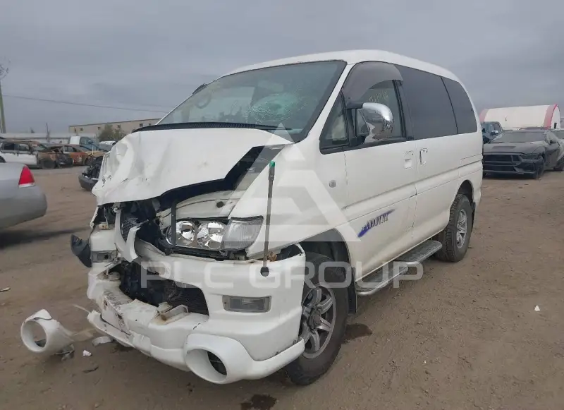 2006 Mitsubishi Delica фото