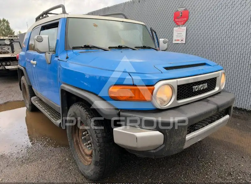 2007 Toyota FJ Cruiser photo