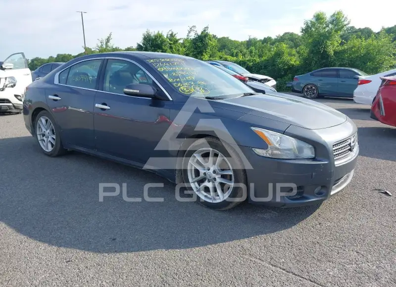 2009 Nissan MAXIMA photo