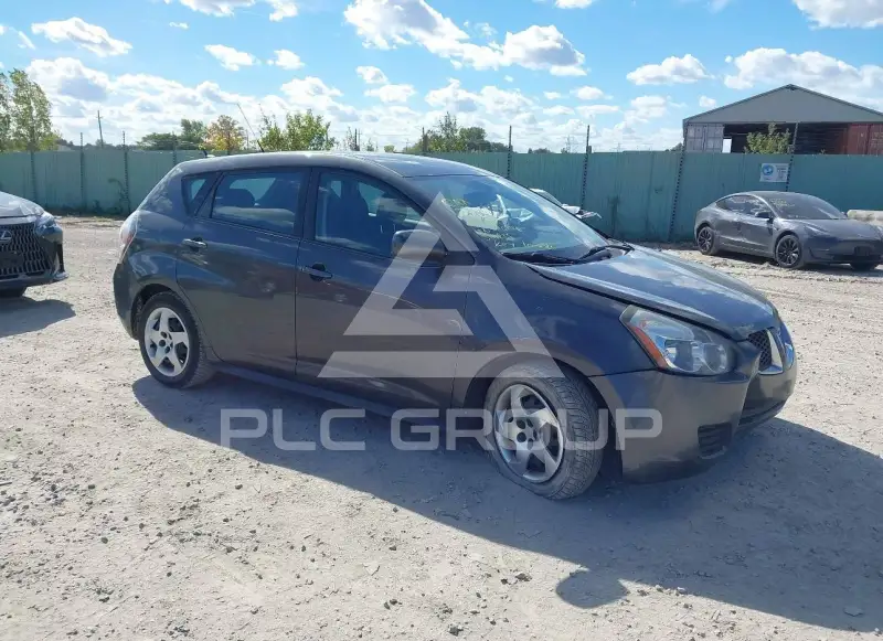 2010 Pontiac VIBE photo