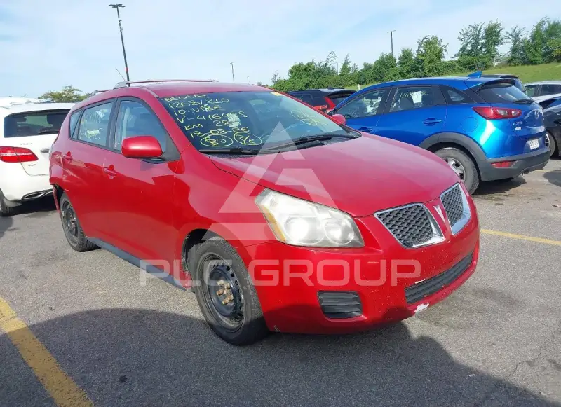 2010 Pontiac VIBE photo