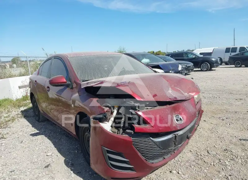 2010 Mazda 3 photo