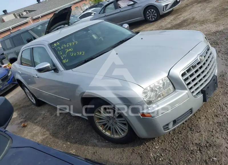 2010 Chrysler 300 фото