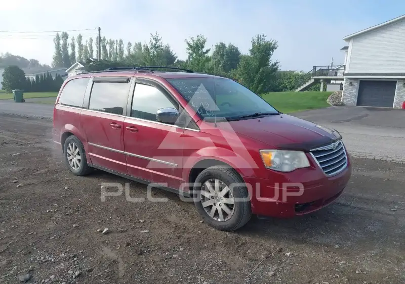 2010 Chrysler TOWN & COUNTRY фото