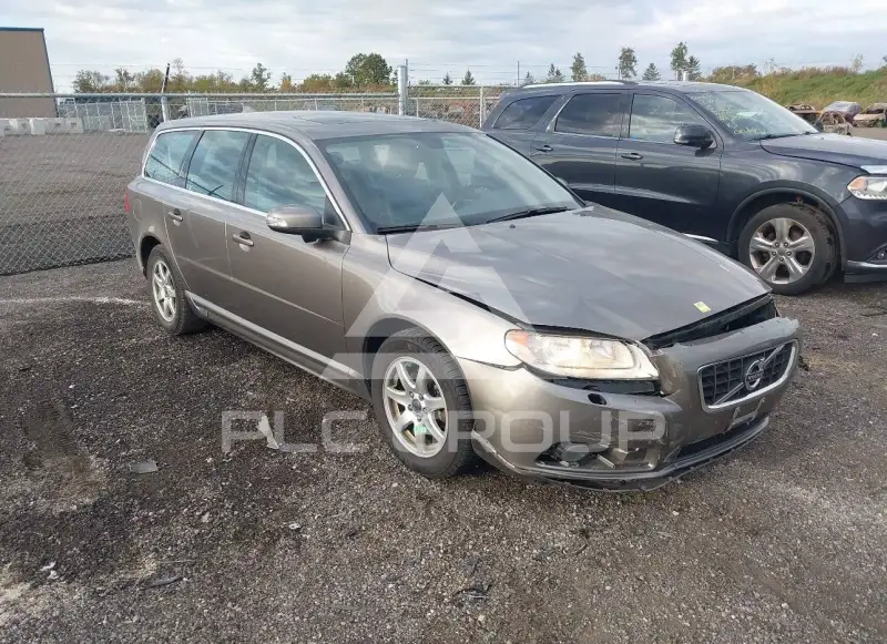 2010 Volvo  photo