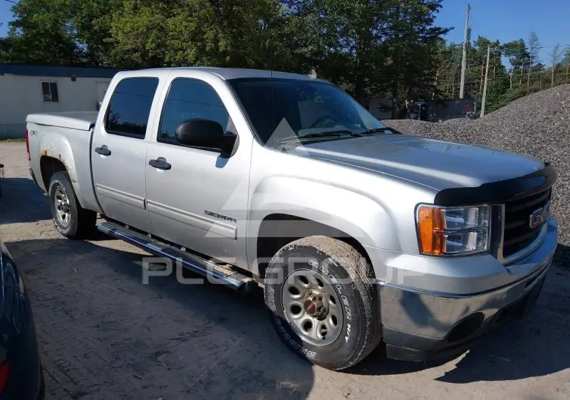 2010 GMC Sierra photo