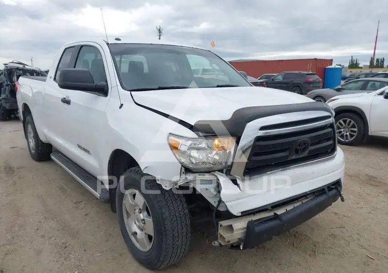 2010 Toyota TUNDRA photo