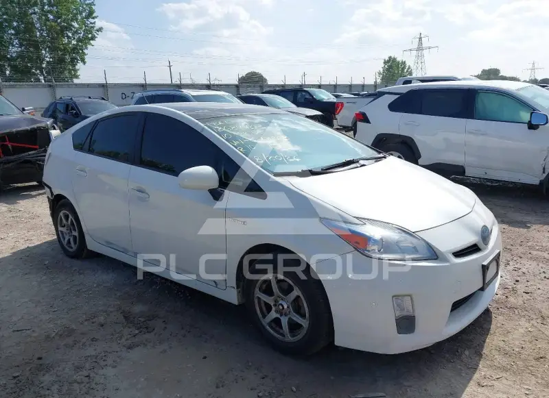 2010 Toyota PRIUS фото