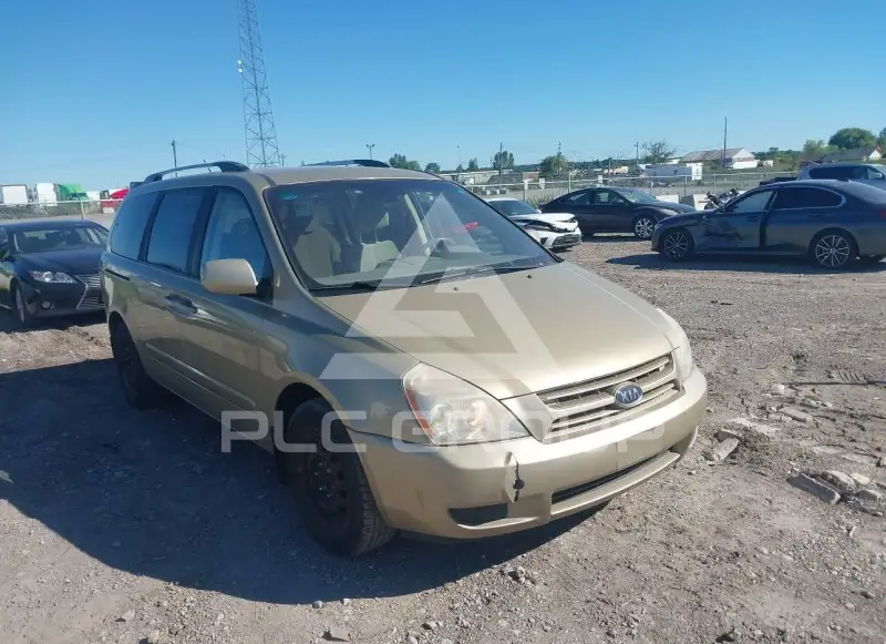 2010 KIA Sedona фото
