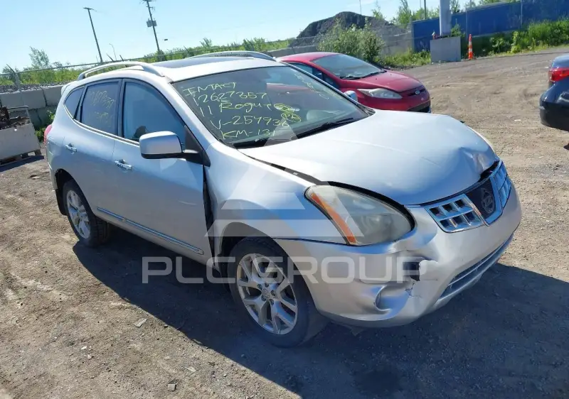 2011 Nissan ROGUE photo