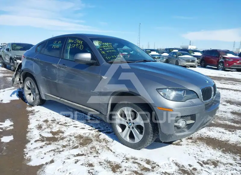 2011 BMW X6 фото