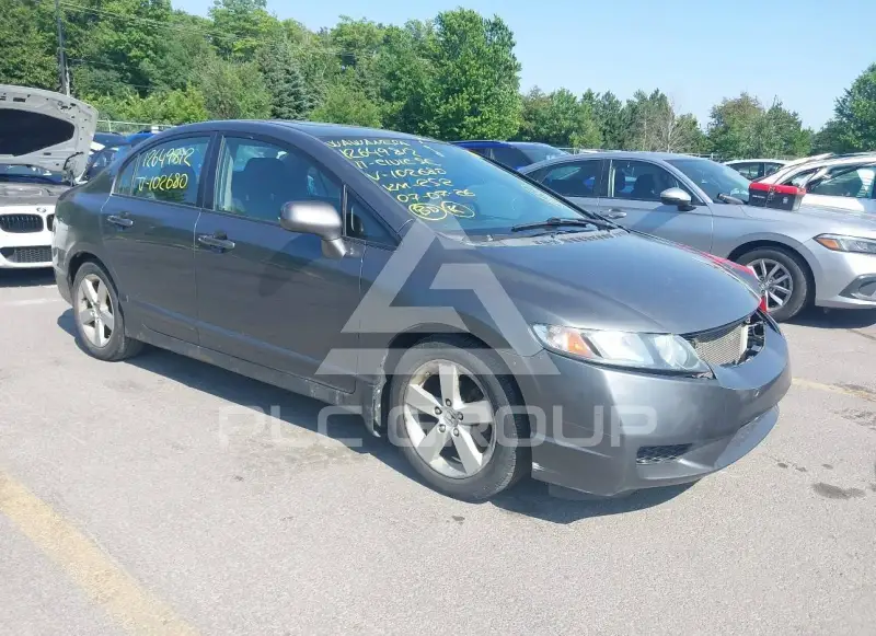 2011 Honda CIVIC photo