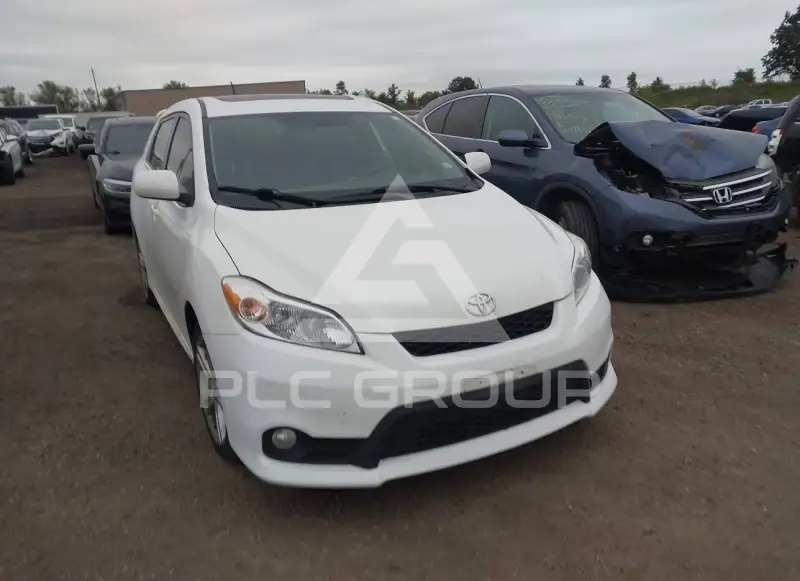 2011 Toyota MATRIX фото