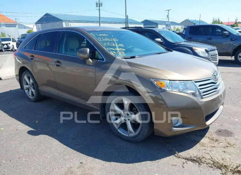 2011 Toyota VENZA photo