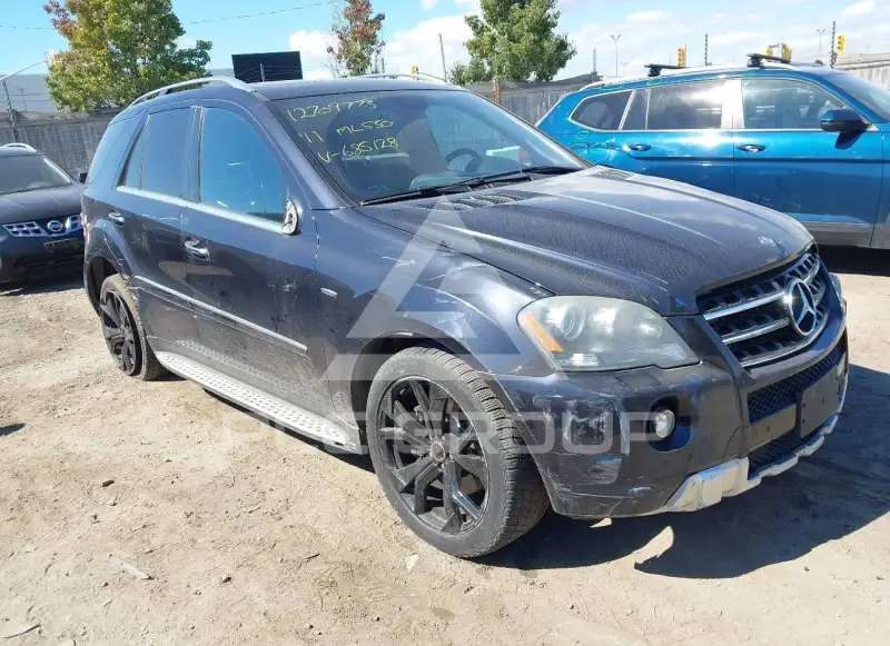 2011 Mercedes Benz ML 55 AMG фото