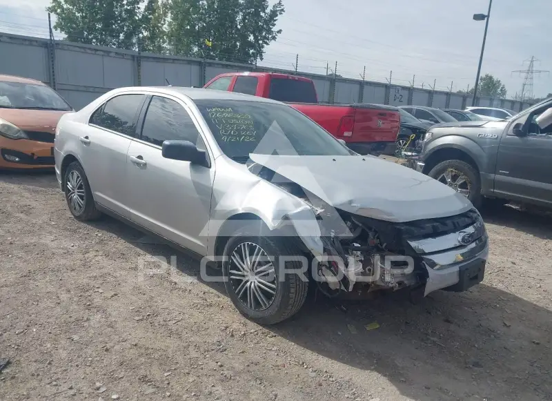 2011 Ford FUSION фото