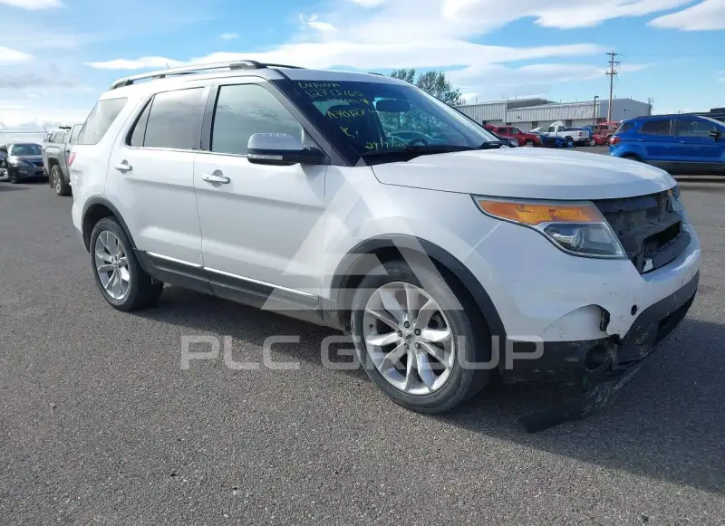 2011 Ford EXPLORER photo