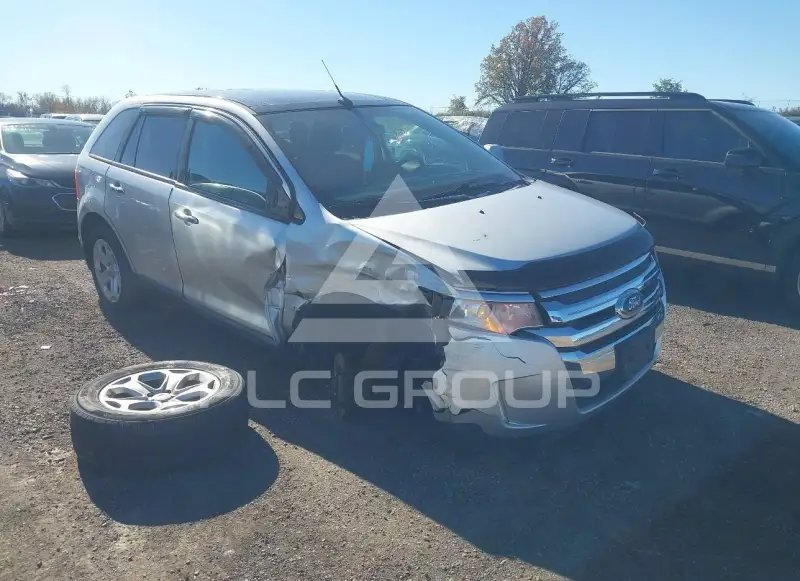 2011 Ford EDGE photo