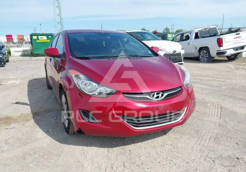2011 Hyundai Elantra photo