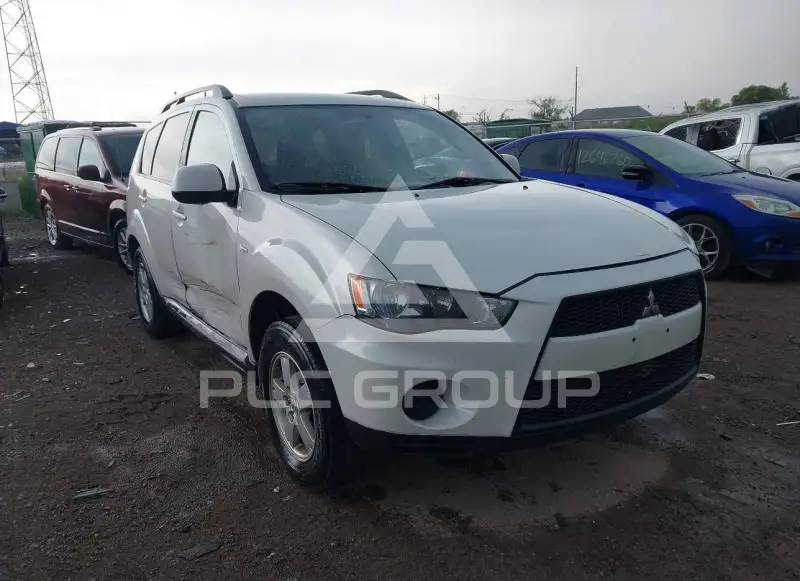 2012 Mitsubishi OUTLANDER фото