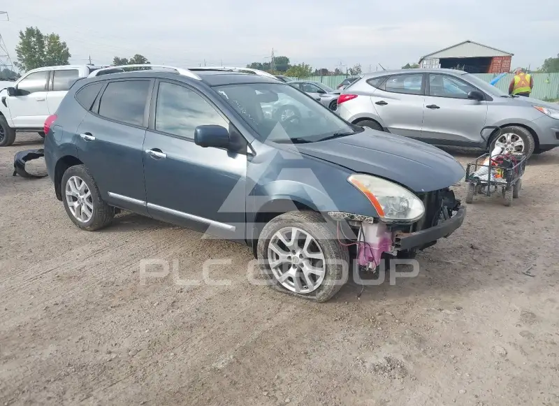 2012 Nissan ROGUE photo