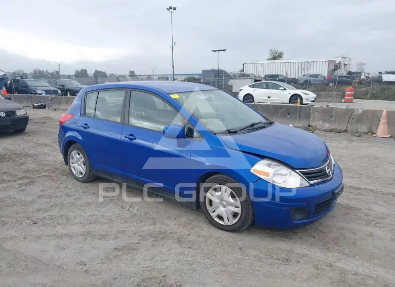 2012 Nissan VERSA фото