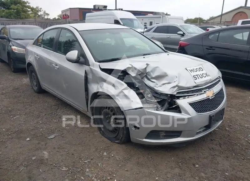 2012 Chevrolet Cruze photo