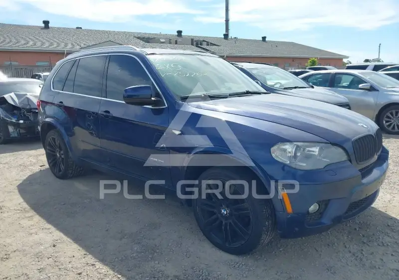 2012 BMW X5 фото
