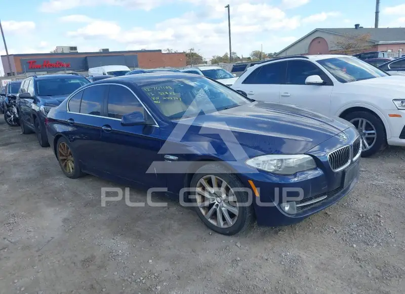 2012 BMW 528 фото