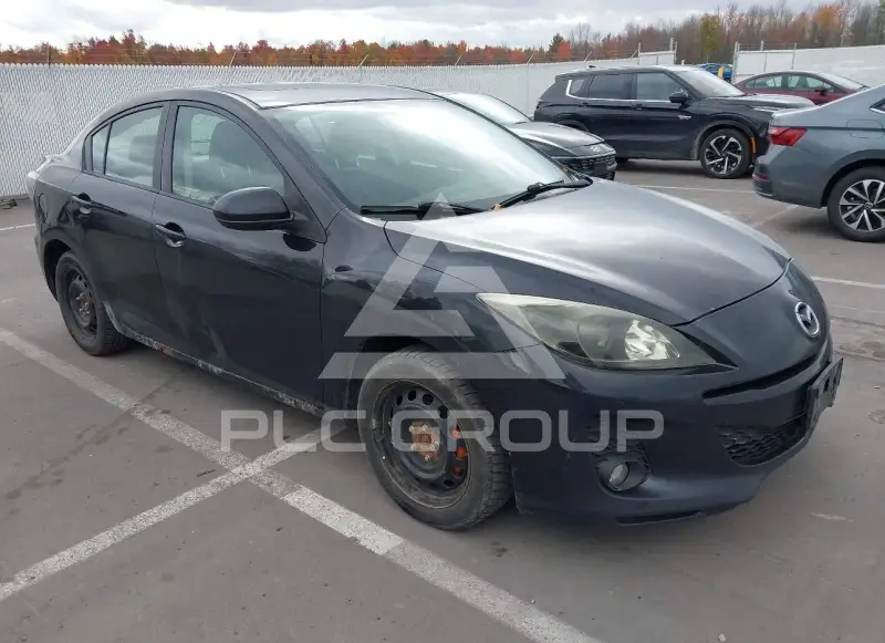 2012 Mazda 3 photo