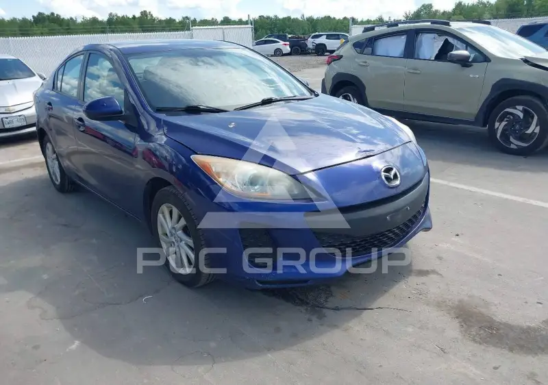2012 Mazda 3 photo