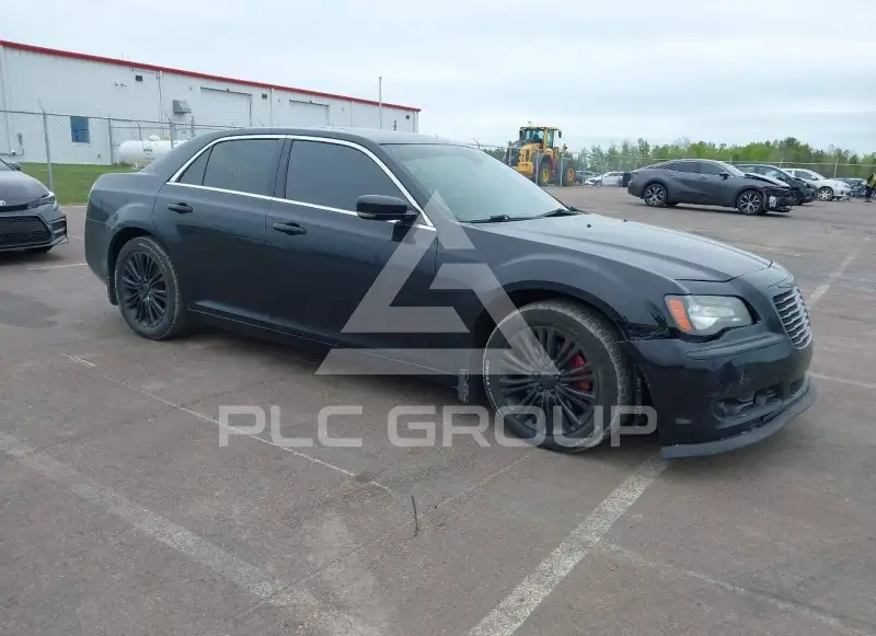 2012 Chrysler 300 фото