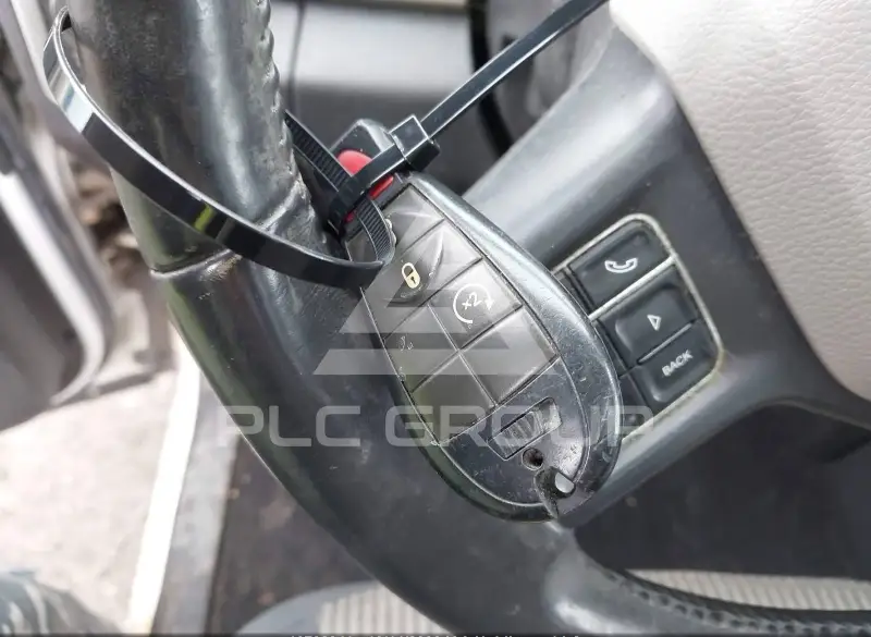 2012 RAM 1500 фото