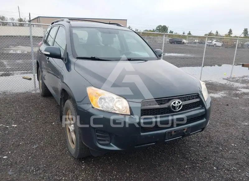 2012 Toyota RAV4 photo