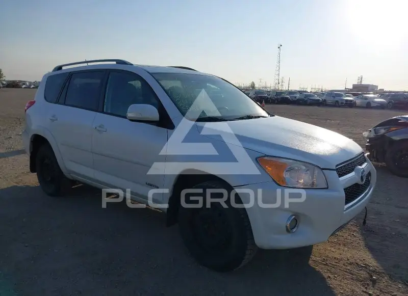 2012 Toyota RAV4 фото